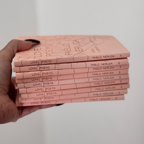 Love Poems by Pablo Neruda - Picture 2 of 3